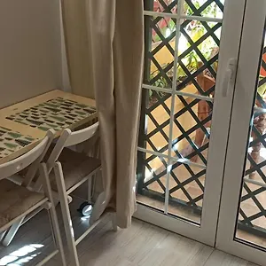 https://dudis-peppers.hotelsinnerja.org
